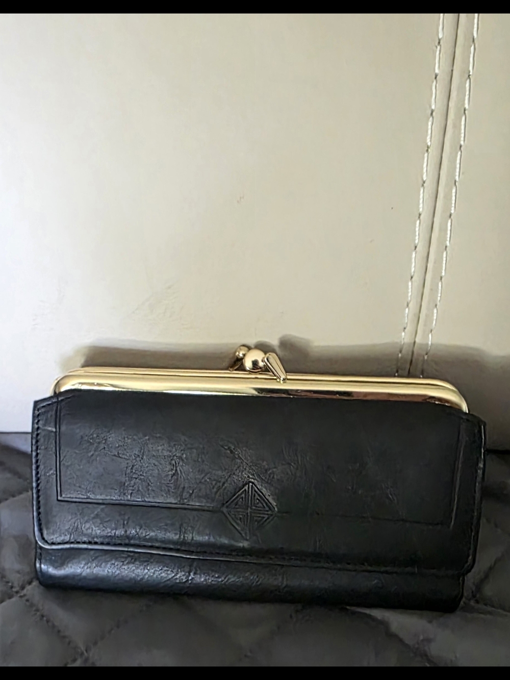 Princess GardnerBlack Leather Clasp Wallet -